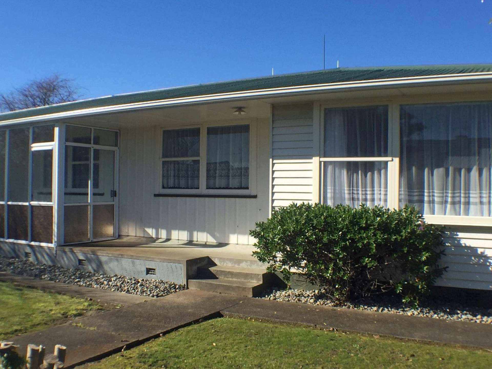 2 Saint Johns Avenue Palmerston North Central_0