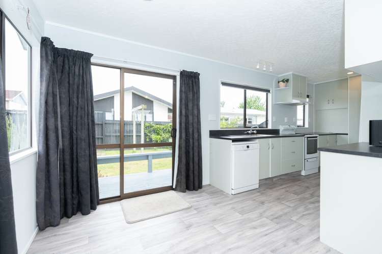 2 Millar Place Nawton_7