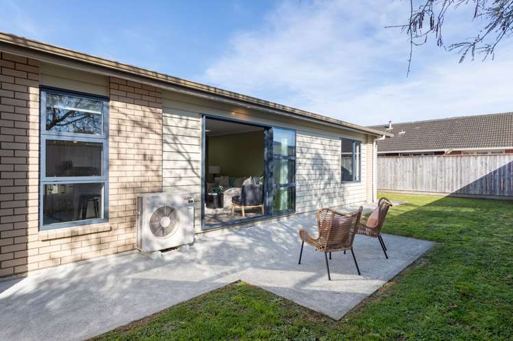 4 Yeats Grove Trentham_18
