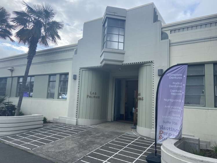 201 King Street North_0