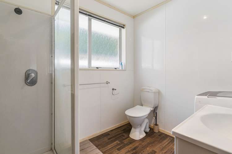 9 Magnolia Grove Maungaraki_5