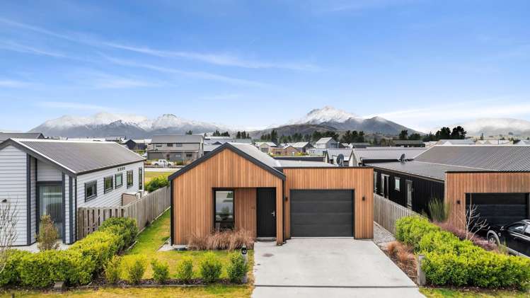 42 Obelisk Street Wanaka_17