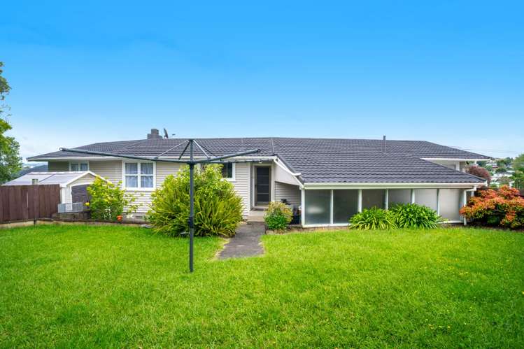 13 Ball place Mt Roskill_1