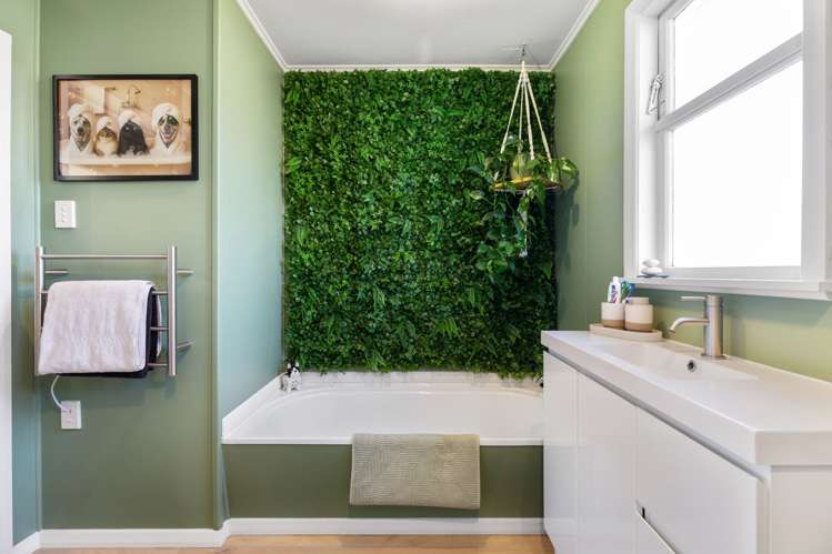 15 Sinclair Avenue Highbury_7