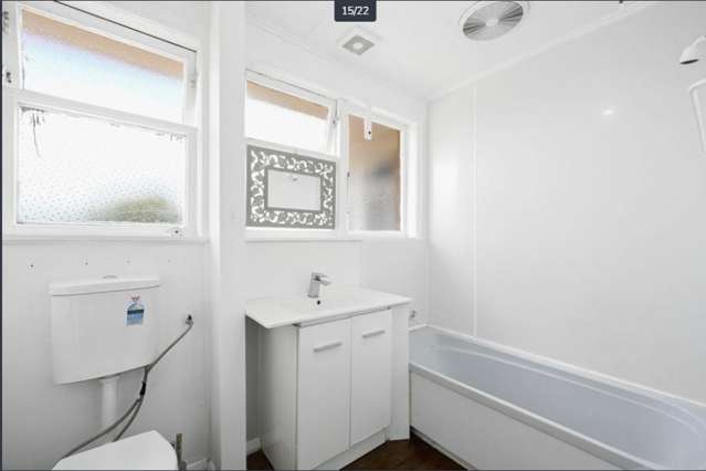 77 Snell Drive Chartwell_4