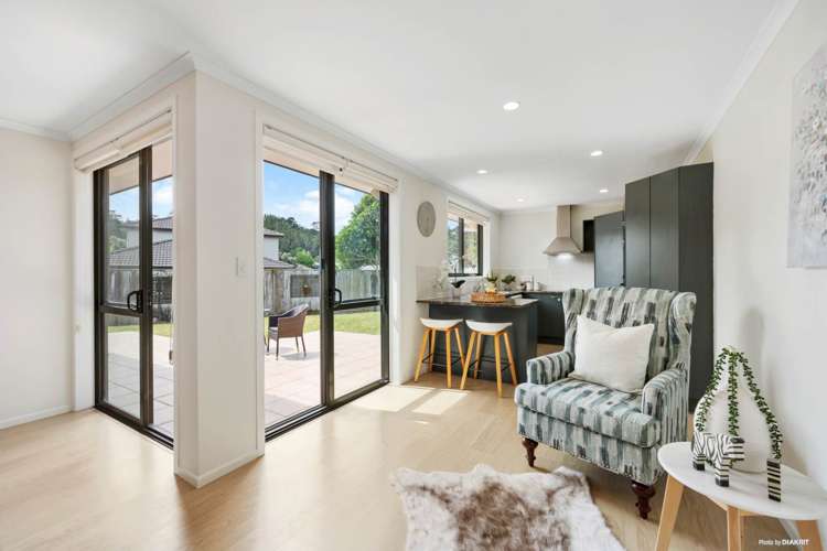 12 George Deane Place Greenhithe_8