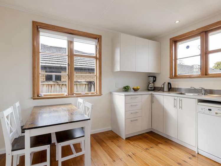 82 Holland Road_4