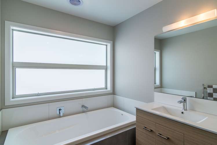 46 San Priamo Place Paraparaumu Beach_16