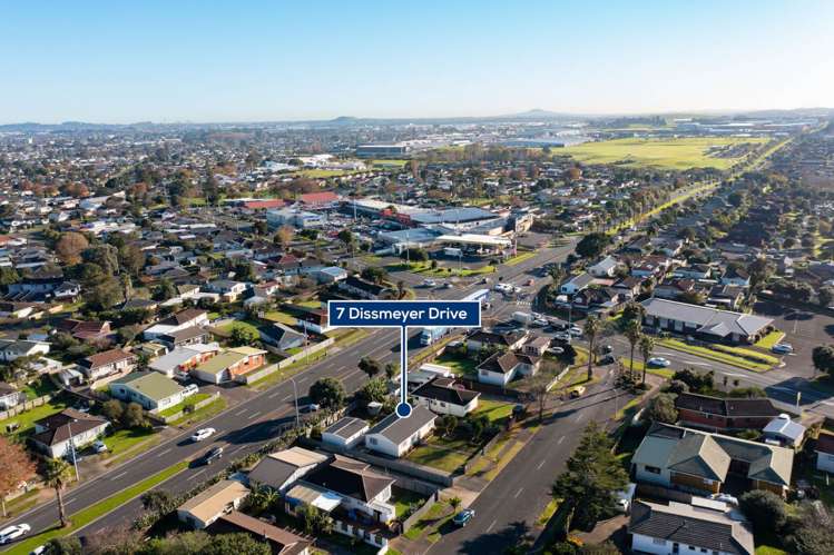 7 Dissmeyer Drive Clover Park_13