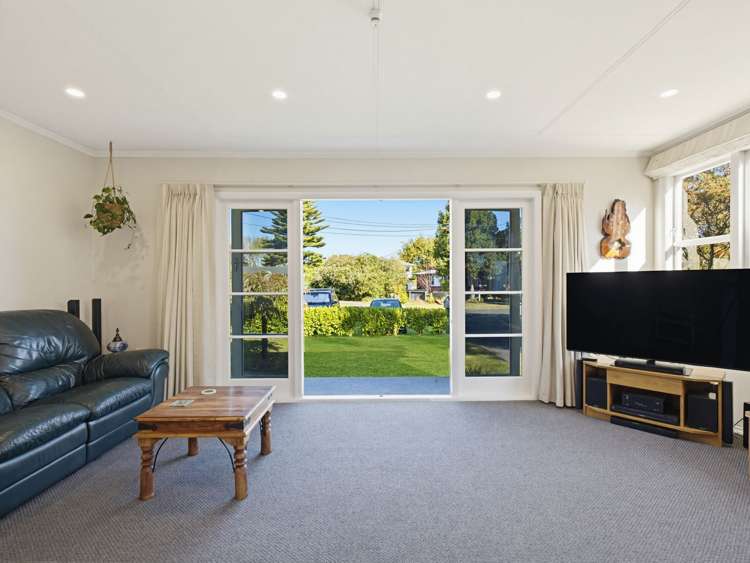 43 Norfolk Crescent Feilding_6