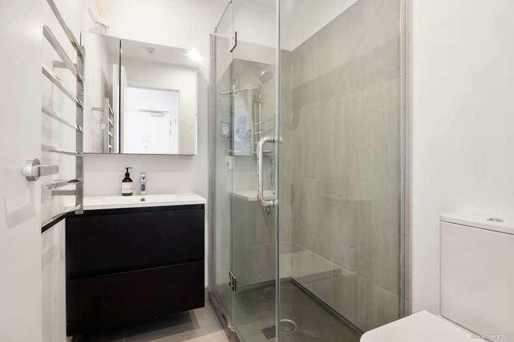 209/1B Soljak Place Mt Albert_10