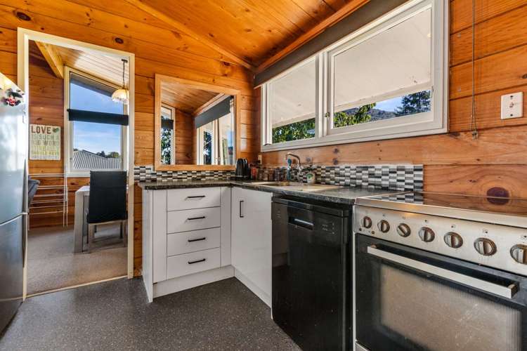 33 Bell Road Western Heights_2