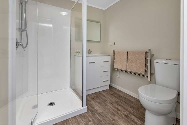 16 Pah Road Onerahi_19