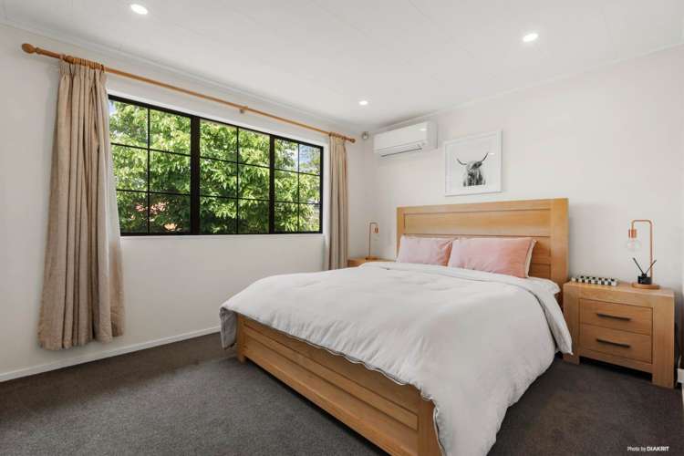 99b Captain Scott Road Glen Eden_5