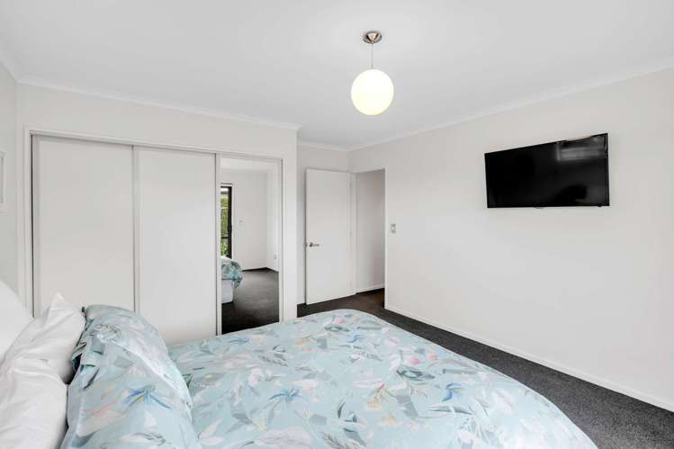 29 Araucana Way Burwood_25