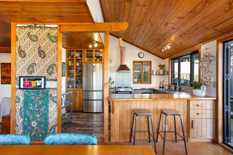 116 Saint Patricks Row Whangamata_8