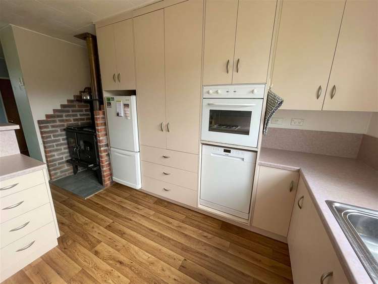 283 Wallacetown Lorneville Highway Makarewa_5