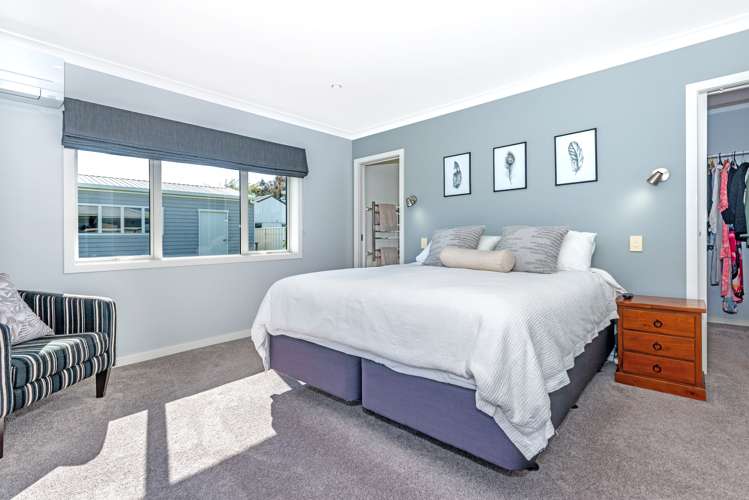 25 Pohutukawa Grove Lytton West_13