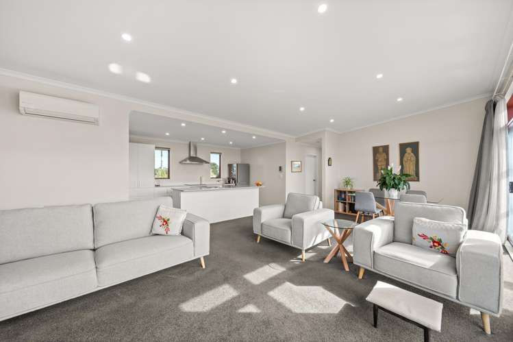 8 Madison St Carterton_5