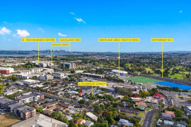 2/20 Brook Street Milford_20