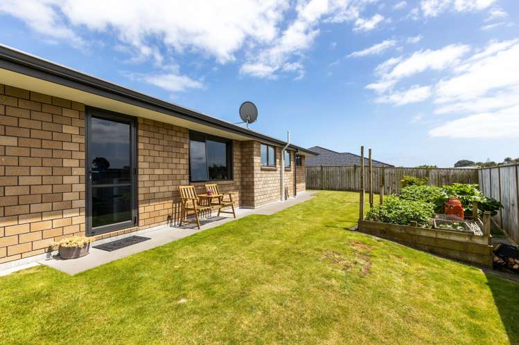 16b Coby Sydney Drive Bell Block_17