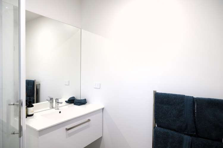 13 Puna Rise Wharewaka_7