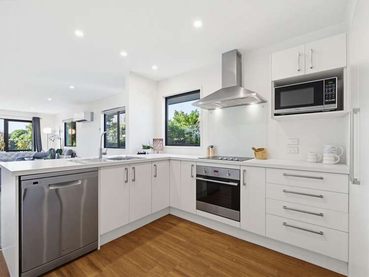 357 Estuary Road South New Brighton_7