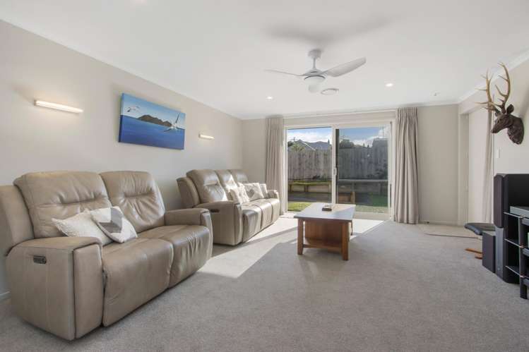 8B Carrick Robertson Place Waihi_6