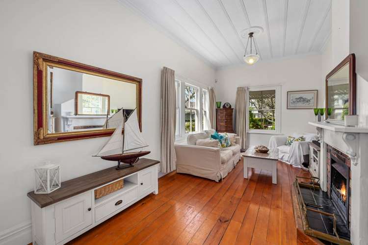 6 Eton Avenue Devonport_11