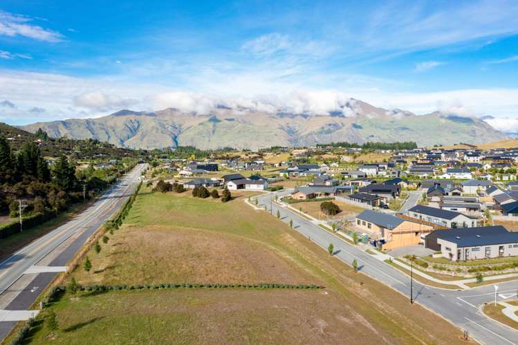 750 Aubrey Road Albert Town_1