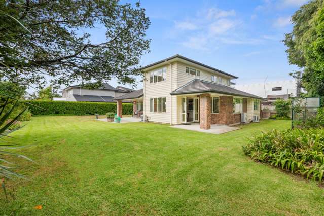 YOUR OWN OASIS IN KARAKA HARBOURSIDE