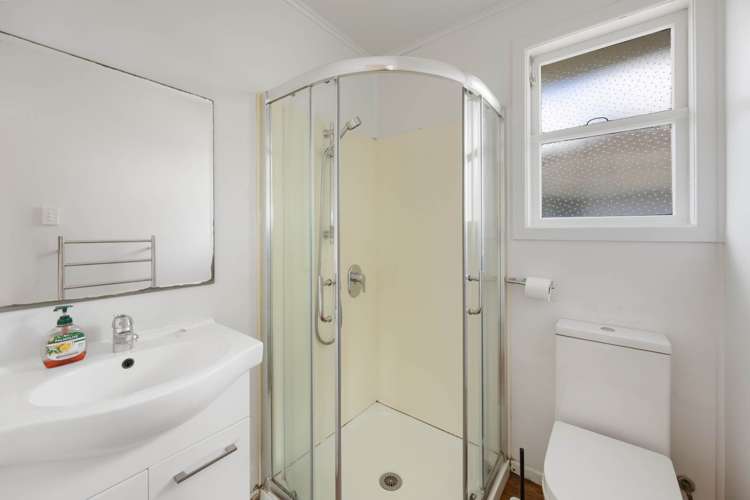 1/75 Kervil Avenue Te Atatu Peninsula_9