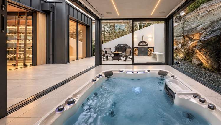 33 Belfast Terrace Queenstown_16