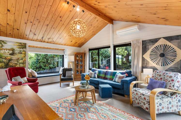 50 David Crescent Karori_12