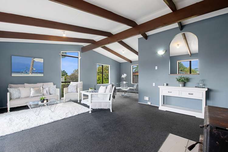 4 Cypress Place Owhata_0