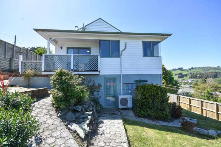 7 Thomson Street Green Island_18