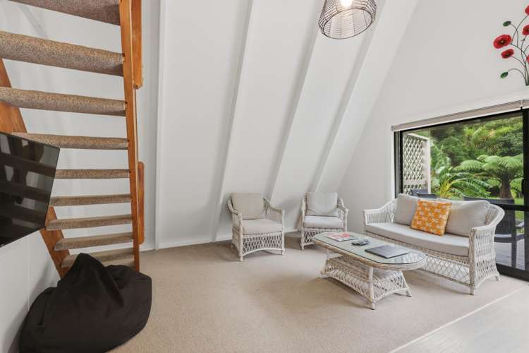 5 and 11 Mulberry Grove Road Great Barrier Island_4