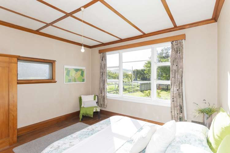 14 De Lautour Road Kaiti_9