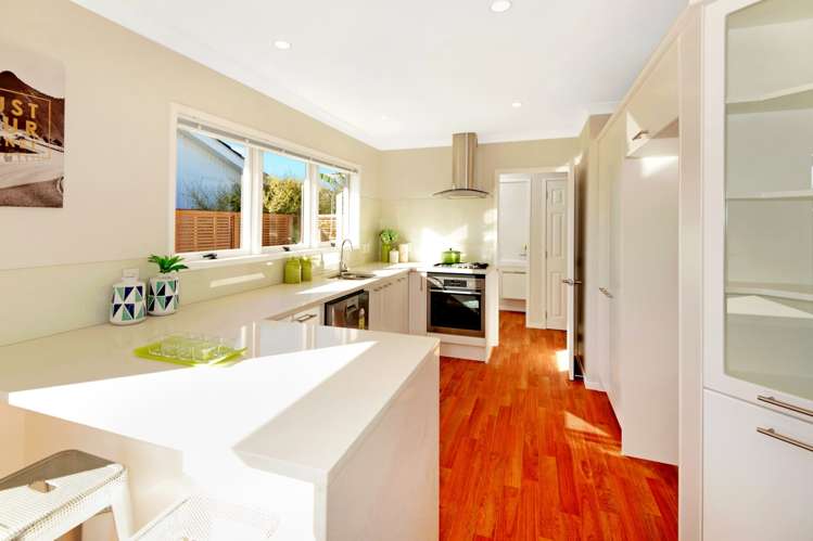 49a Symonds Street Onehunga_9