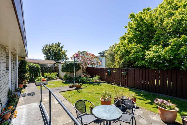 61 Allardice Street Dannevirke_22