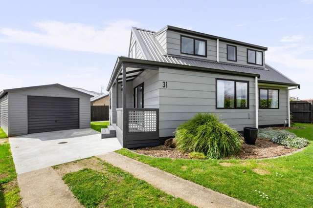 Perfect Modern Family Home