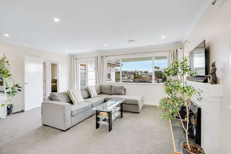 1465 Rewi Street 11385_1