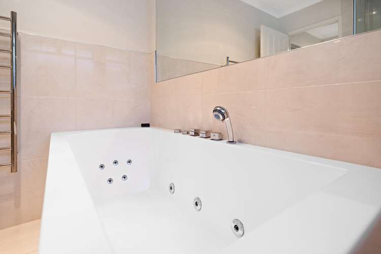 68 Pengary Lane Pyes Pa_30