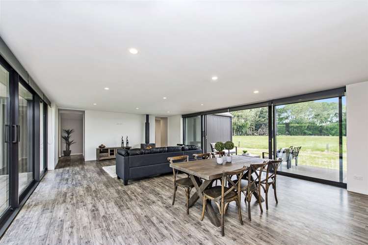 51 Clarks Road Lincoln_5