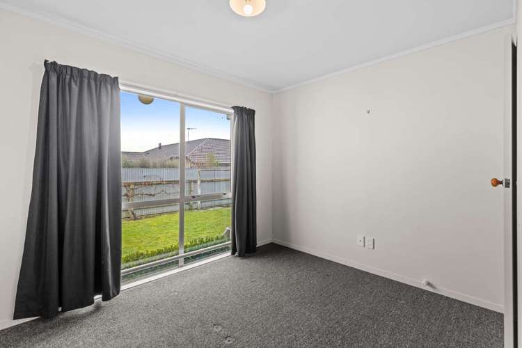 3 Kirkcaldie Grove Levin_15