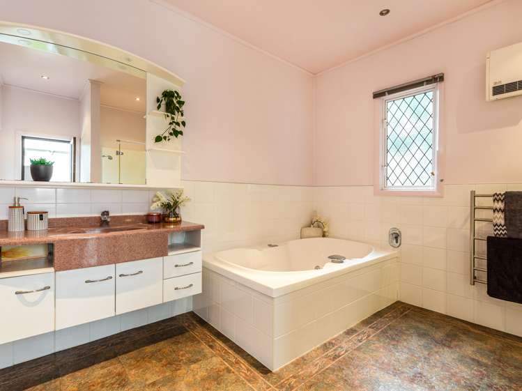 490 Te Atatu Road Te Atatu Peninsula_17