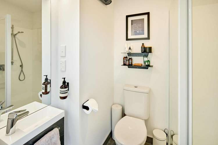 8/38 Bankot Crescent Ngaio_16