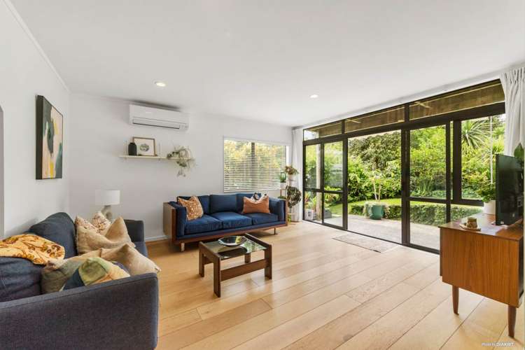 19/61A Birkdale Road Birkdale_2