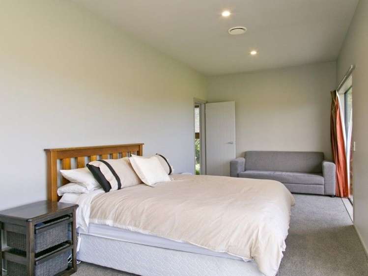 175 Hitiri Road Kinloch_21