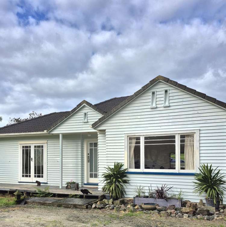 26 Puriri Glade_0